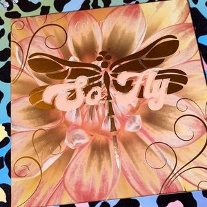 Colourpop so fly palette